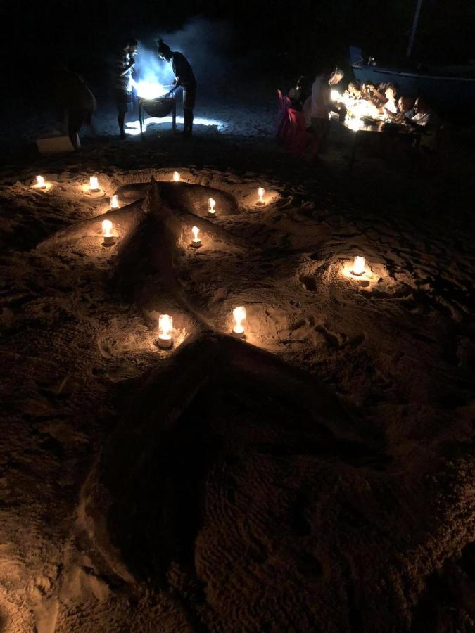 Huvan Inn Fulidhoo Bagian luar foto
