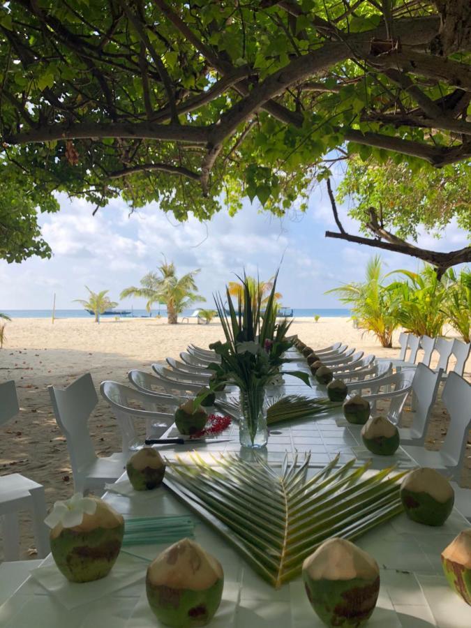 Huvan Inn Fulidhoo Bagian luar foto