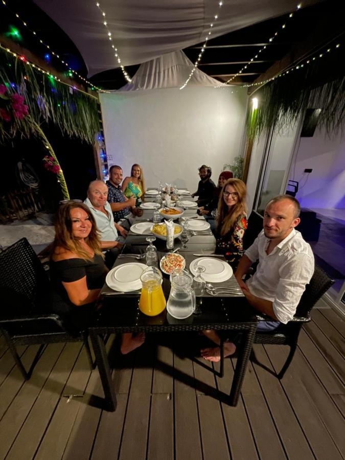 Huvan Inn Fulidhoo Bagian luar foto
