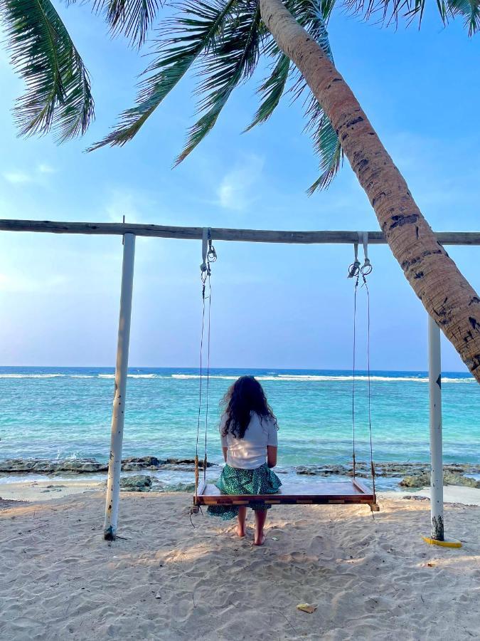 Huvan Inn Fulidhoo Bagian luar foto